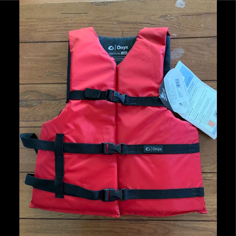 Onyx life vest